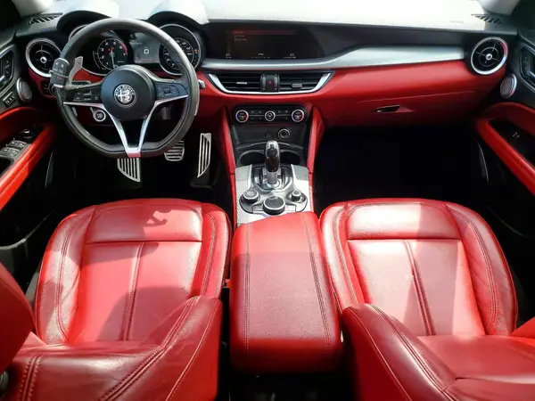 ZASFAKPN1J7B92565 2018 ALFA ROMEO STELVIO - Image 8