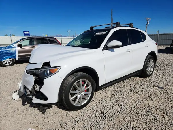 ZASFAKPN2J7B90338 2018 ALFA ROMEO STELVIO
