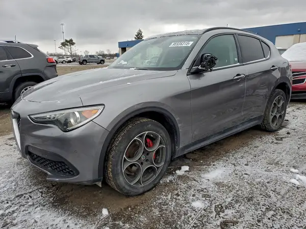ZASFAKPN2J7B90632 2018 ALFA ROMEO STELVIO