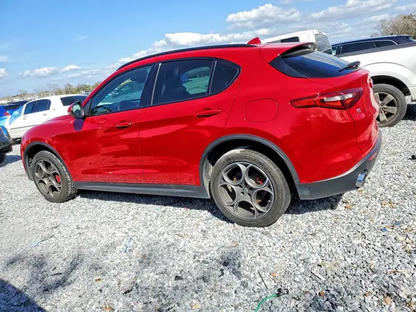 ZASFAKPN3J7B59115 2018 ALFA ROMEO STELVIO - Image 2