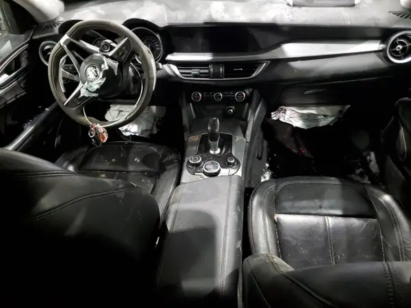 ZASFAKPN3J7B65657 2018 ALFA ROMEO STELVIO - Image 8