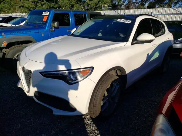 ZASFAKPN3J7B74181 2018 ALFA ROMEO STELVIO