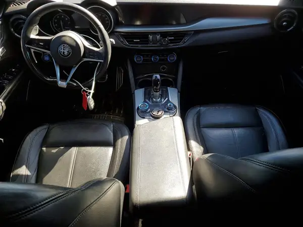 ZASFAKPN3J7B75508 2018 ALFA ROMEO STELVIO - Image 8