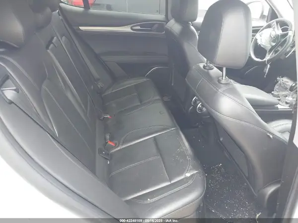 ZASFAKPN3J7B85715 2018 ALFA ROMEO STELVIO - Image 8