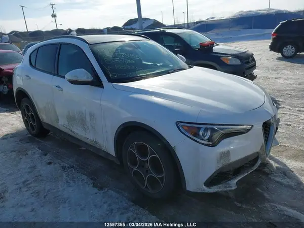 ZASFAKPN3J7B88310 2018 ALFA ROMEO STELVIO - Image 1