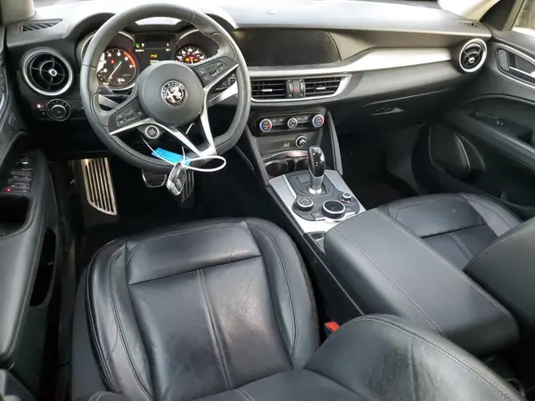ZASFAKPN4J7B62055 2018 ALFA ROMEO STELVIO - Image 8