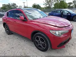 ZASFAKPN4J7B67997 2018 ALFA ROMEO STELVIO