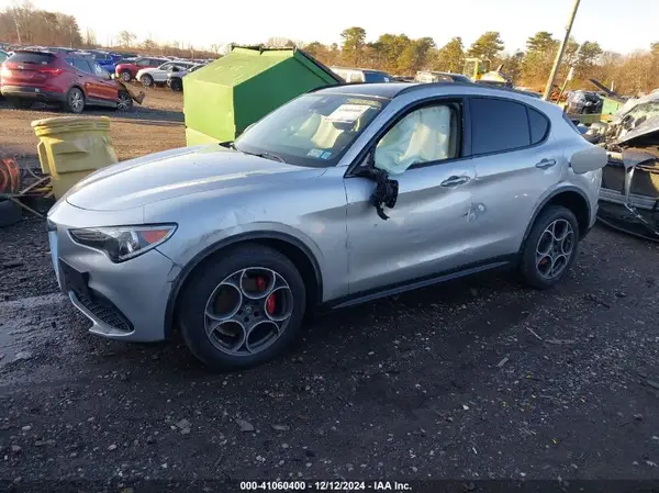 ZASFAKPN4J7B89479 2018 ALFA ROMEO STELVIO - Image 2