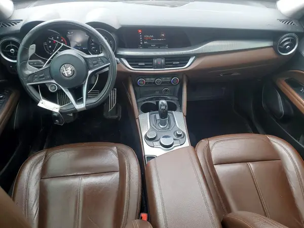 ZASFAKPN4J7B95511 2018 ALFA ROMEO STELVIO - Image 8