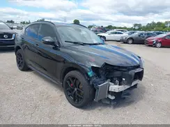 ZASFAKPN4J7B96528 2018 ALFA ROMEO STELVIO