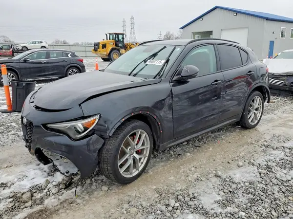 ZASFAKPN4J7B97601 2018 ALFA ROMEO STELVIO