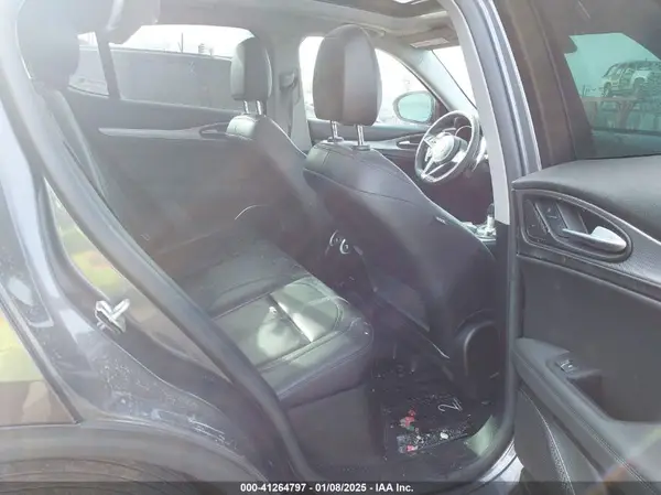 ZASFAKPN5J7B64686 2018 ALFA ROMEO STELVIO - Image 8
