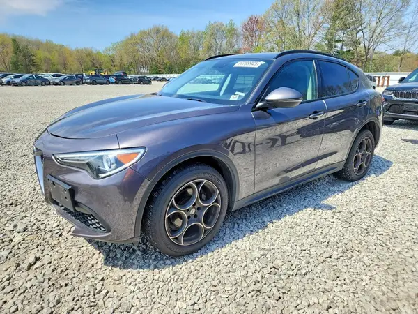 ZASFAKPN5J7B66423 2018 ALFA ROMEO STELVIO