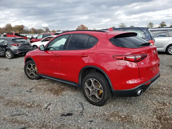 ZASFAKPN5J7B69757 2018 ALFA ROMEO STELVIO - Image 2