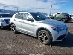 ZASFAKPN6J7B83439 2018 ALFA ROMEO STELVIO