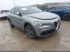 ZASFAKPN6J7B90696 2018 ALFA ROMEO STELVIO