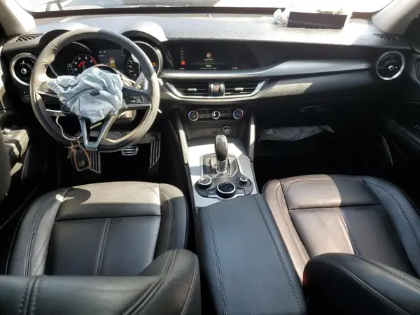 ZASFAKPN6J7B95686 2018 ALFA ROMEO STELVIO - Image 8