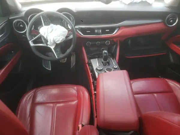 ZASFAKPN7J7B92649 2018 ALFA ROMEO STELVIO - Image 8