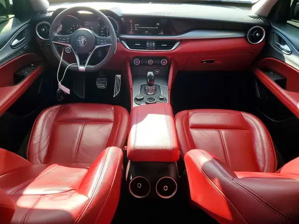 ZASFAKPN7J7B94935 2018 ALFA ROMEO STELVIO - Image 8