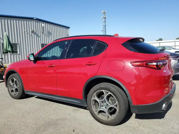ZASFAKPN8J7B62253 2018 ALFA ROMEO STELVIO - Image 2