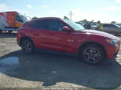 ZASFAKPN8J7B92465 2018 ALFA ROMEO STELVIO