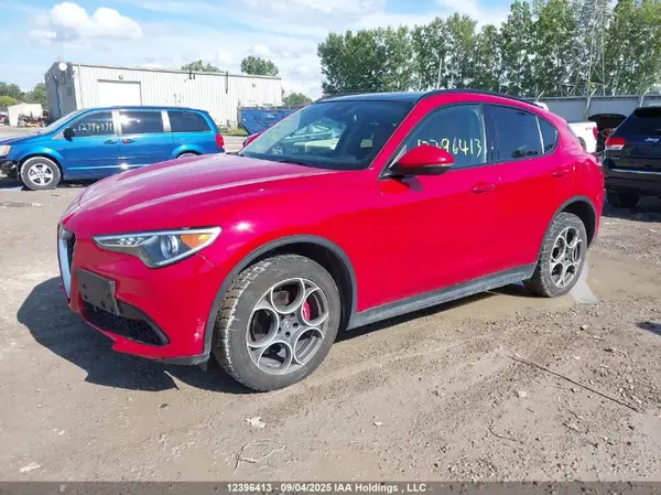 ZASFAKPN8J7B92465 2018 ALFA ROMEO STELVIO - Image 2