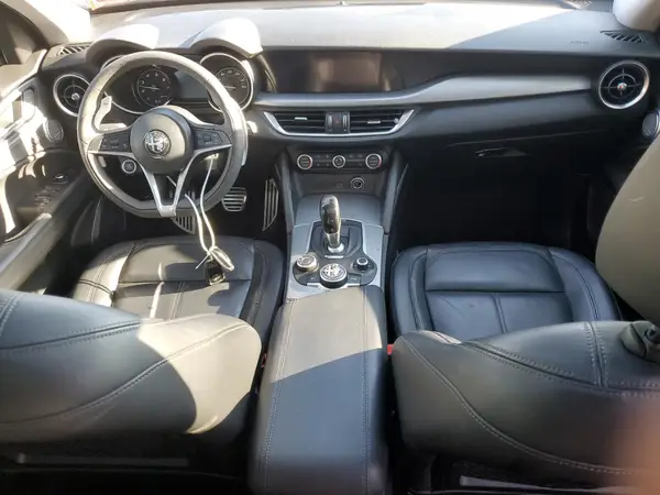 ZASFAKPN8J7B93860 2018 ALFA ROMEO STELVIO - Image 8