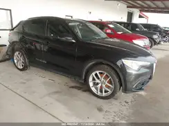 ZASFAKPN9J7B70085 2018 ALFA ROMEO STELVIO