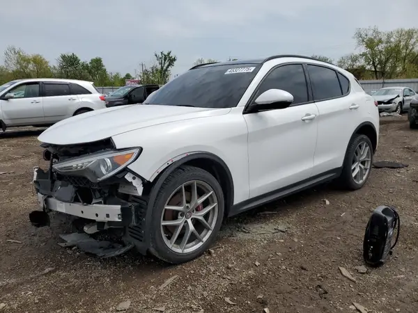 ZASFAKPN9J7B72760 2018 ALFA ROMEO STELVIO - Image 1