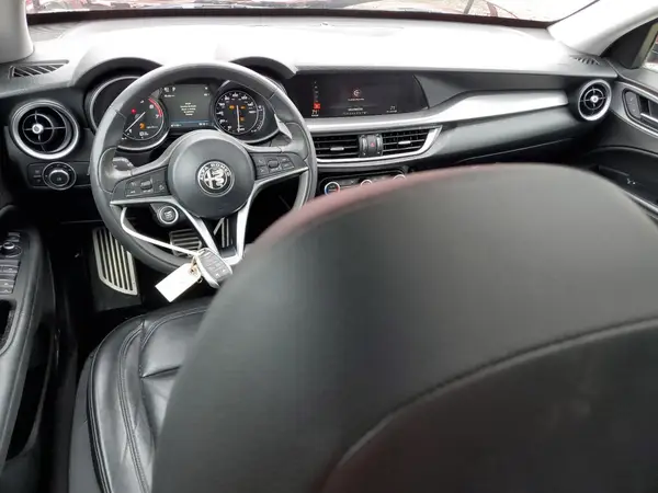 ZASFAKPN9J7B76730 2018 ALFA ROMEO STELVIO - Image 8