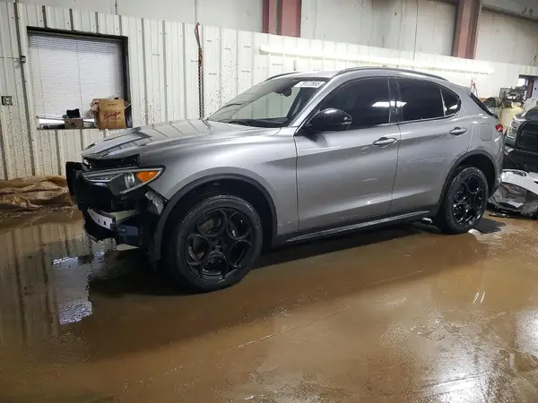 ZASFAKPN9J7B84438 2018 ALFA ROMEO STELVIO