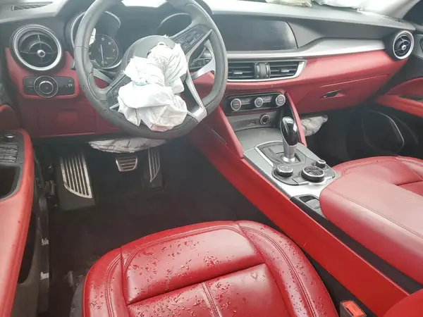 ZASFAKPN9J7B85976 2018 ALFA ROMEO STELVIO - Image 8