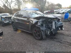 ZASFAKPNXJ7B59211 2018 ALFA ROMEO STELVIO