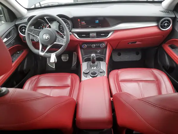 ZASFAKPNXJ7C24011 2018 ALFA ROMEO STELVIO - Image 8