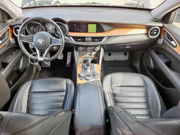 ZASFAKRN2J7C21438 2018 ALFA ROMEO STELVIO - Image 8