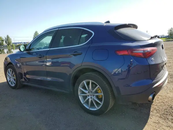 ZASFAKRN4J7C28388 2018 ALFA ROMEO STELVIO - Image 2