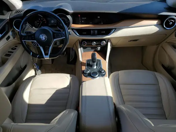 ZASFAKRN4J7C28388 2018 ALFA ROMEO STELVIO - Image 8