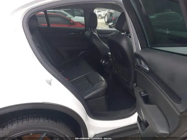 ZASPAJAN0L7C75625 2020 ALFA ROMEO STELVIO - Image 8