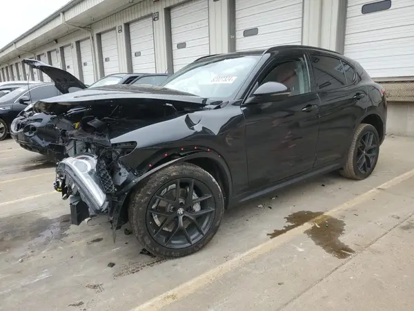 ZASPAJAN0M7C99750 2021 ALFA ROMEO STELVIO - Image 1