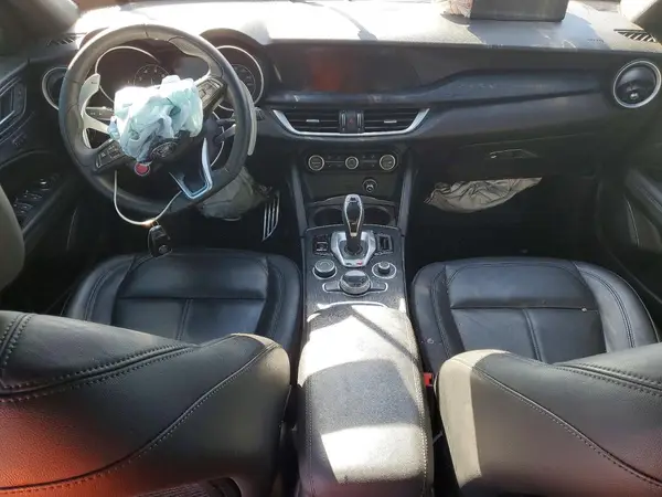 ZASPAJAN0N7D24826 2022 ALFA ROMEO STELVIO - Image 8
