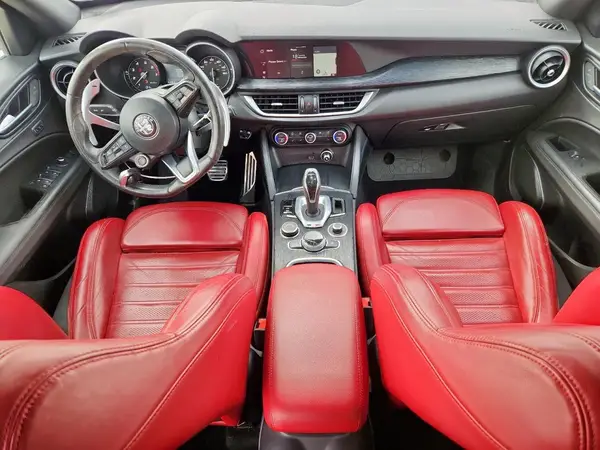 ZASPAJAN1N7D30649 2022 ALFA ROMEO STELVIO - Image 8