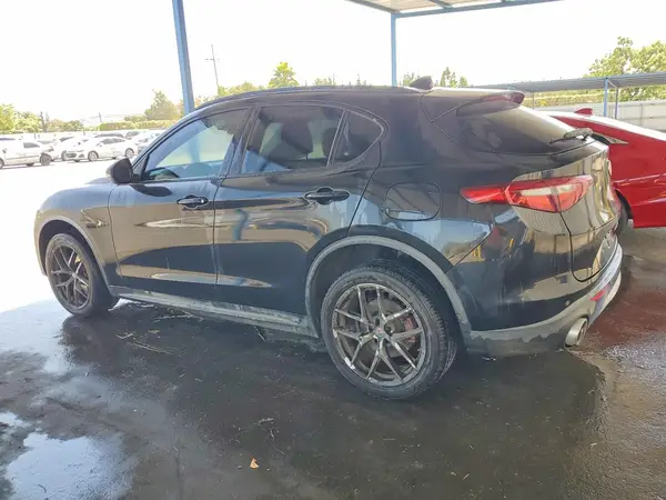 ZASPAJAN2K7C38879 2019 ALFA ROMEO STELVIO - Image 2