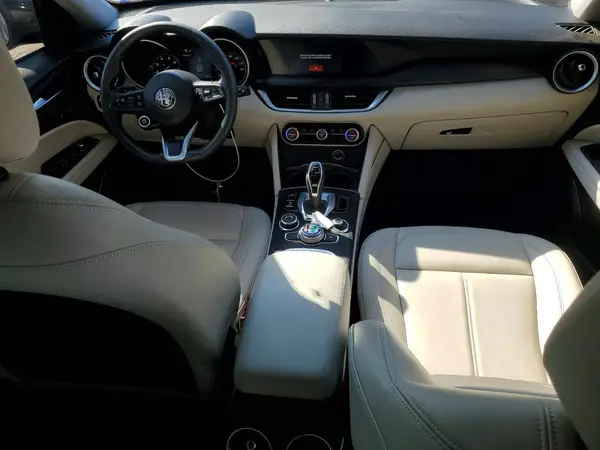 ZASPAJAN2M7D10392 2021 ALFA ROMEO STELVIO - Image 8