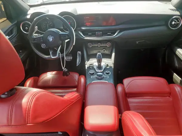 ZASPAJAN2N7D48061 2022 ALFA ROMEO STELVIO - Image 8