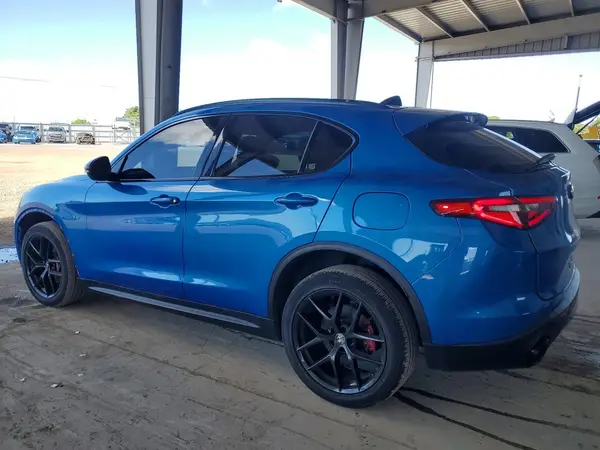 ZASPAJAN3K7C70448 2019 ALFA ROMEO STELVIO - Image 2