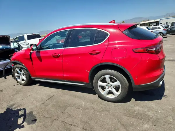ZASPAJAN3L7C90622 2020 ALFA ROMEO STELVIO - Image 2