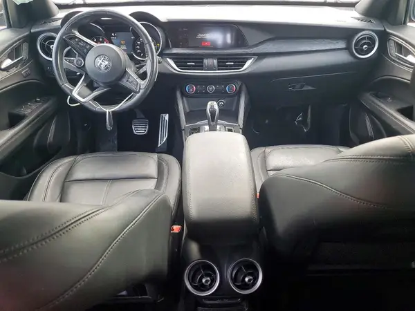 ZASPAJAN3P7D59704 2023 ALFA ROMEO STELVIO - Image 8