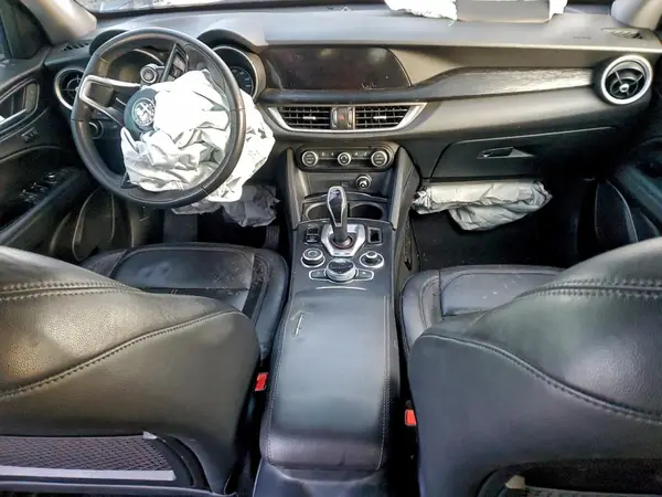 ZASPAJAN4L7C95070 2020 ALFA ROMEO STELVIO - Image 8