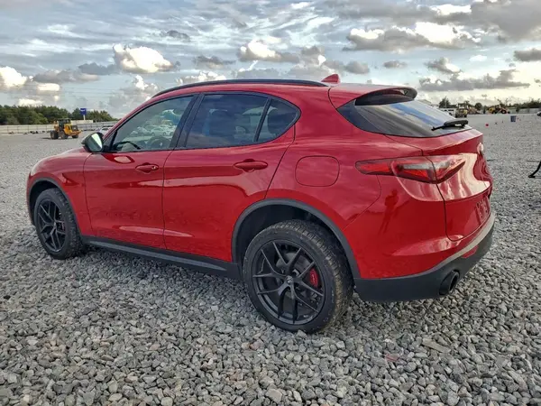 ZASPAJAN4L7C95103 2020 ALFA ROMEO STELVIO - Image 2