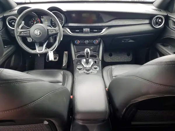 ZASPAJAN4P7D50509 2023 ALFA ROMEO STELVIO - Image 8